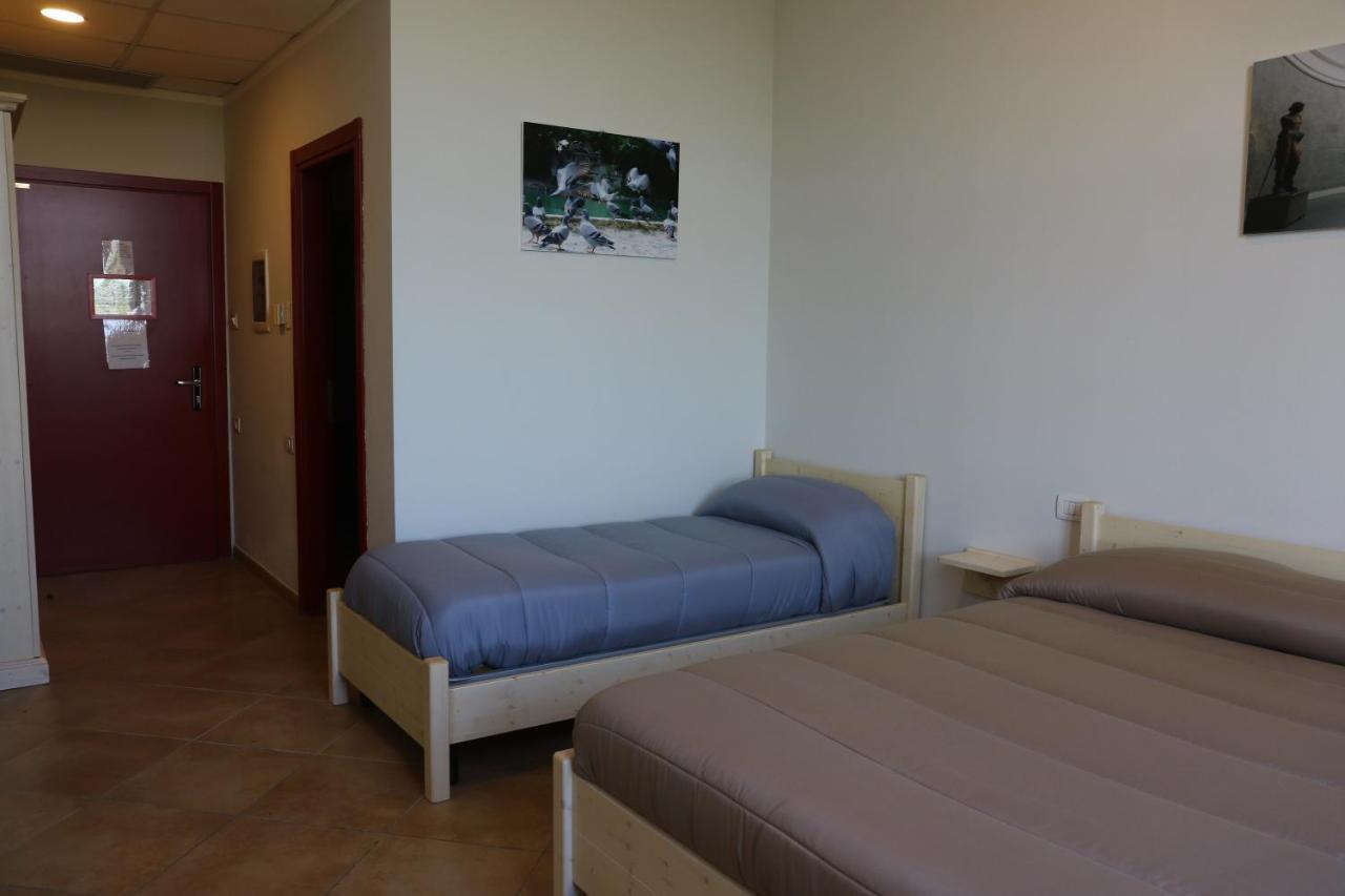 Student'S Hostel Parma Zewnętrze zdjęcie