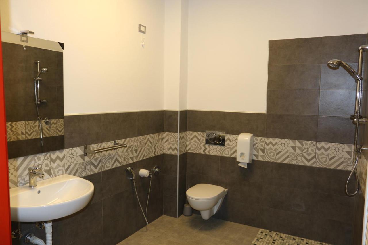 Student'S Hostel Parma Zewnętrze zdjęcie