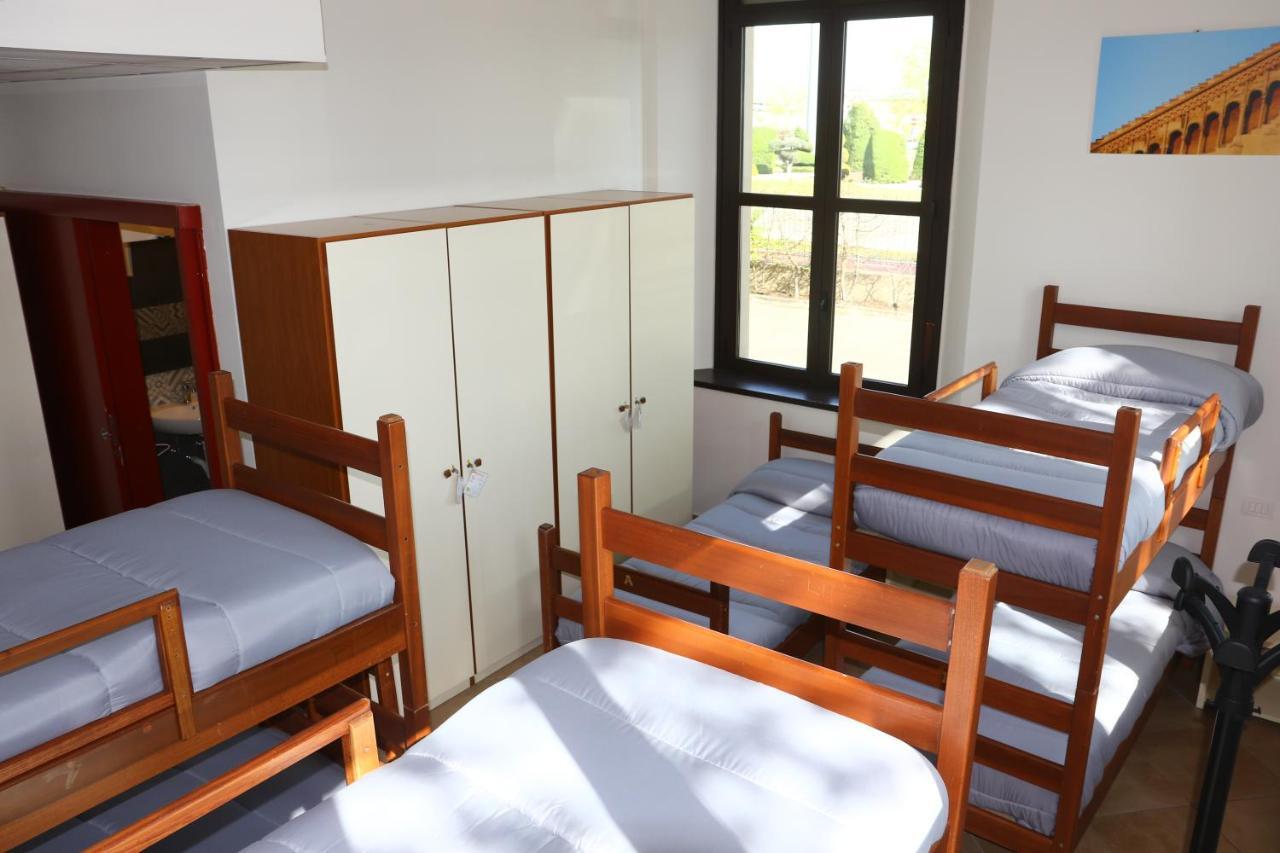 Student'S Hostel Parma Zewnętrze zdjęcie