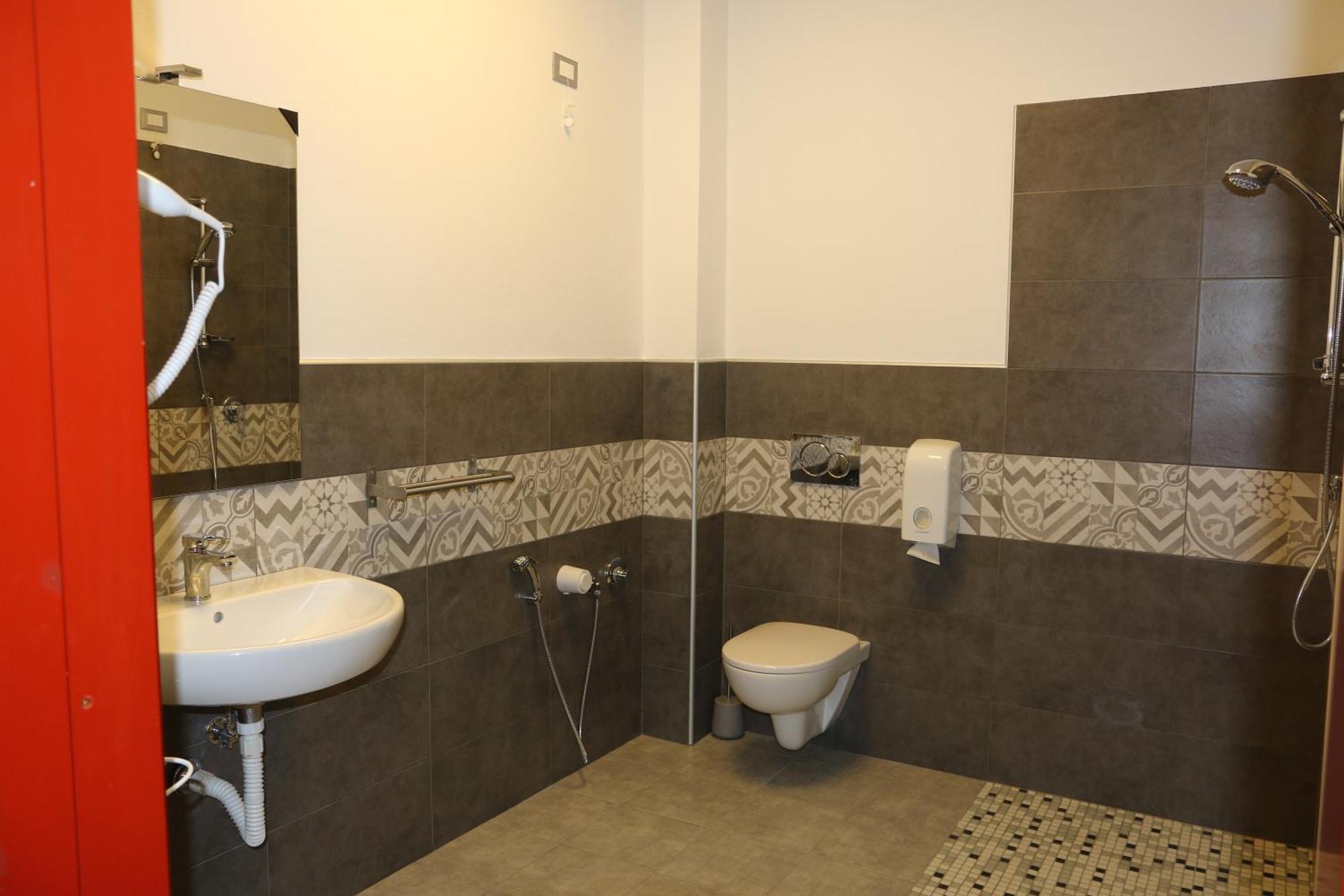 Student'S Hostel Parma Zewnętrze zdjęcie